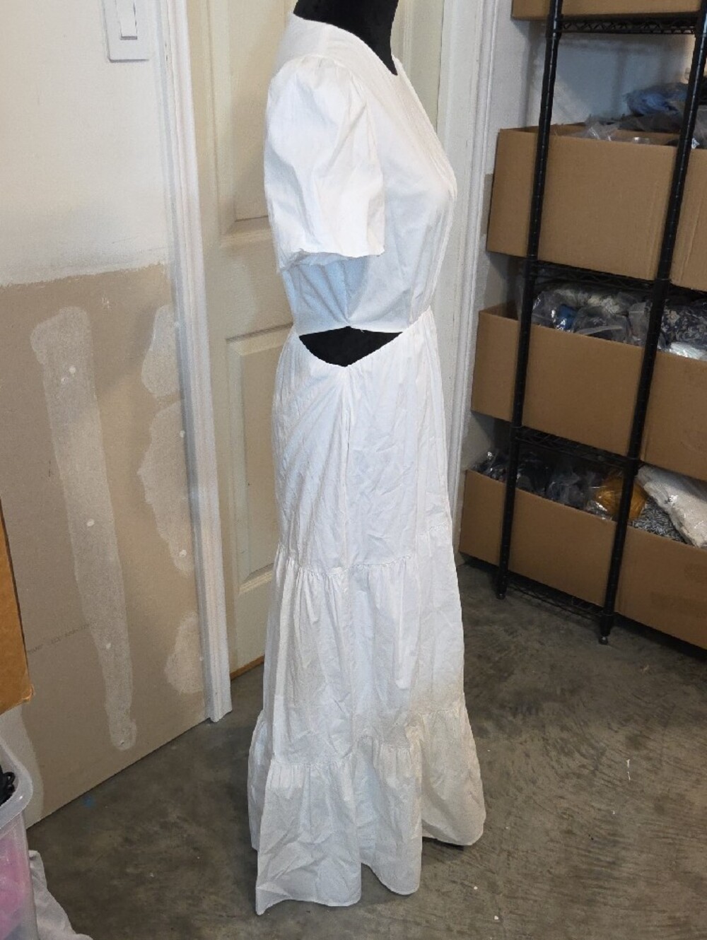 White Tiered Maxi Dress Puff Sleeves and Side Cutouts Pleated - Picture 2 of 7